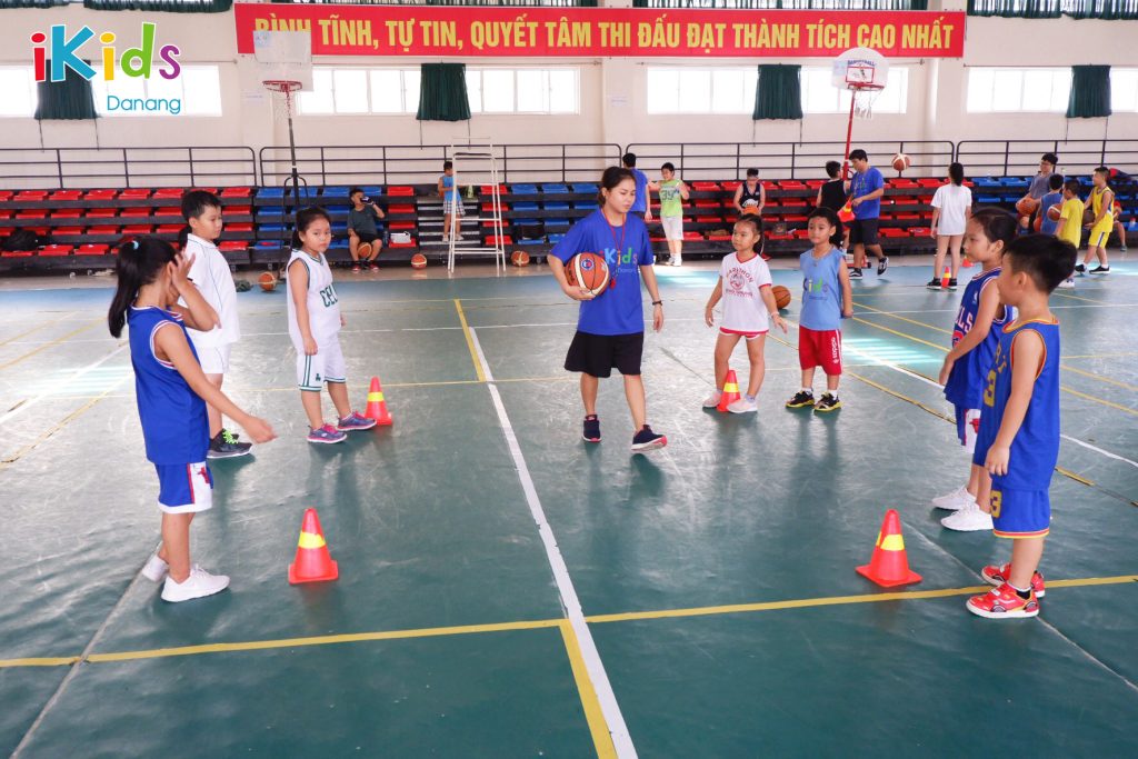 khóa tập bóng rổ cho trẻ em tại Đà Nẵng